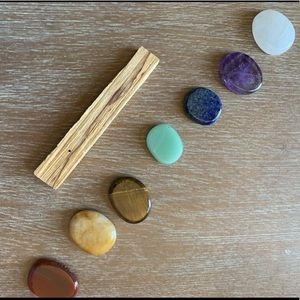Chakra stones Palo santo